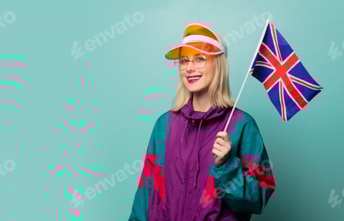 Preview: Style blonde woman in 90s sport suit with Great Britain flag