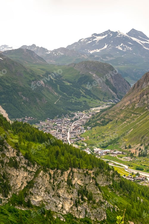 Preview: Val d'Isere