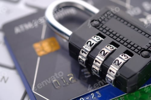 Preview: Secure Shopping: Credit Card with Lock Symbolizing Data Protection and Online Security