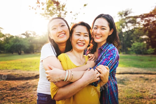 Preview: Happy Asian family