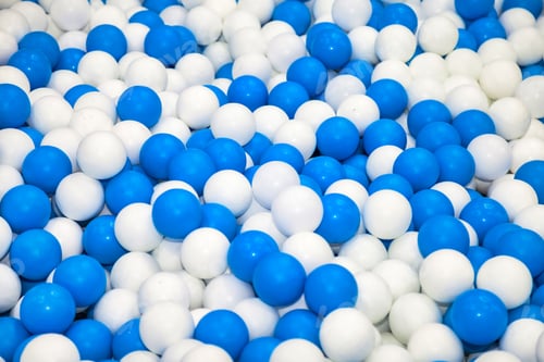 Preview: Colorful Plastic Balls Create an Engaging Play Area With Ample Room for Creativity and Fun
