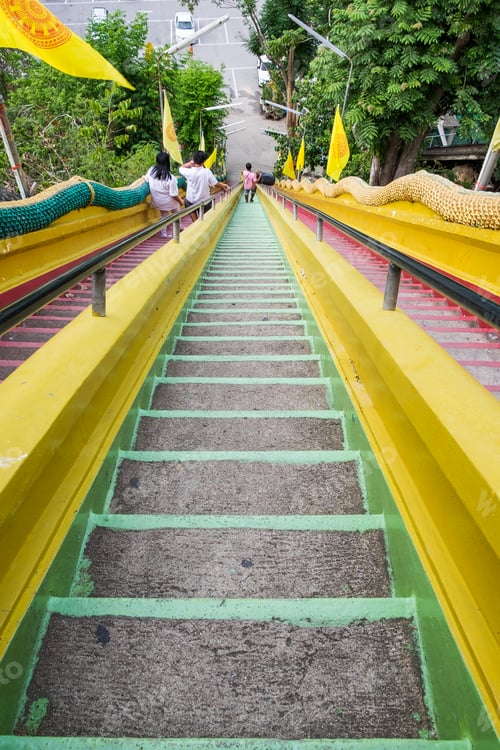 Preview: Staircase green to down