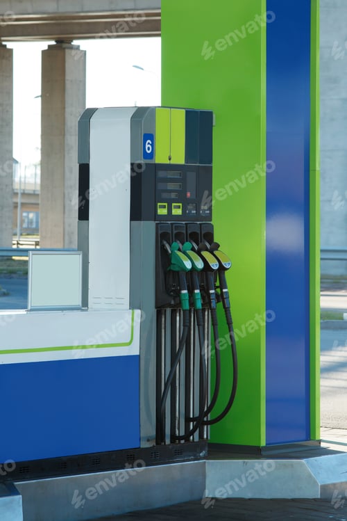 Preview: Gas station