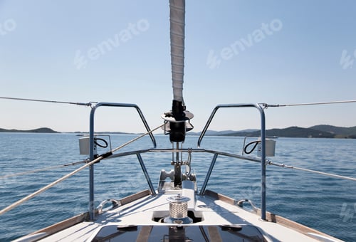 Preview: Bow of yacht