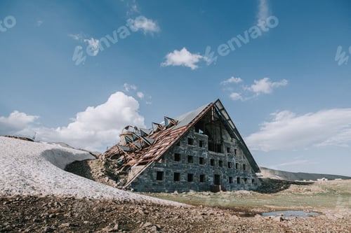Preview: Closeup shot of an old building in Aragats, Armenia