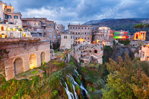 Preview: Tivoli, Italy Town