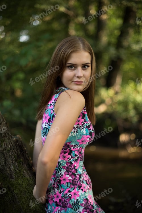 Preview: Beautiful Girl