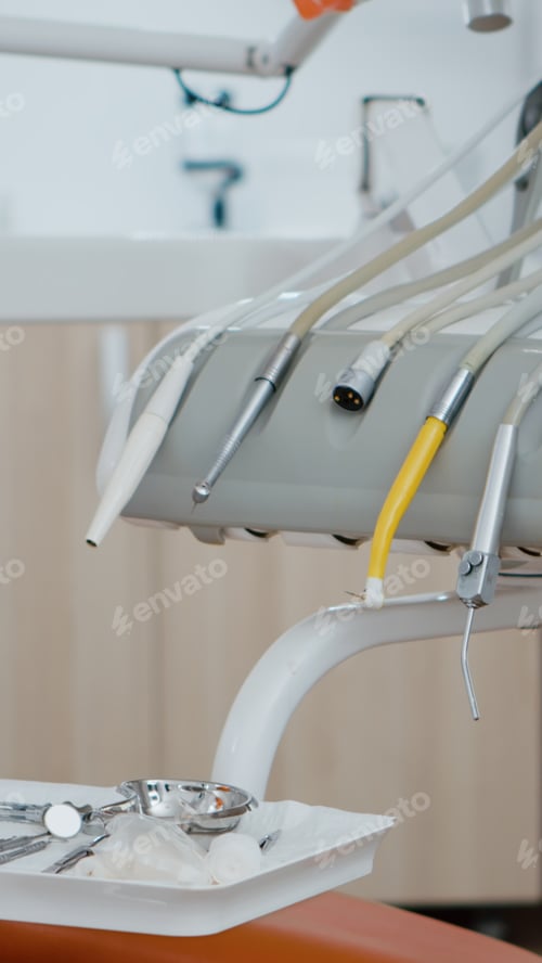 Preview: Close up of medical stomatology equipment in modern bright office