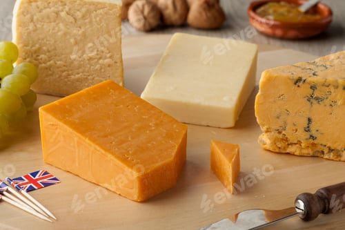 Preview: Pieces of traditional english cheese