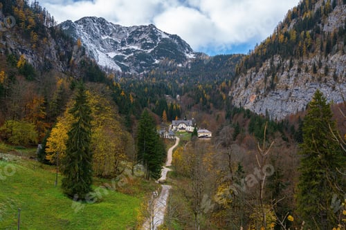 Preview: High Valley with Hallstatt Salt Mines and Plassen Mountain view on Alps - Hallstatt, Austria