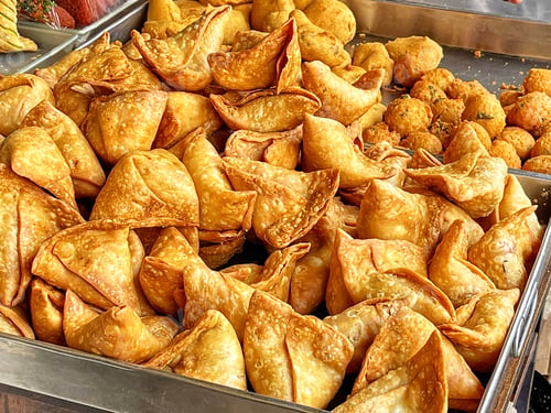 Preview: Delicious Hot & Tasty Samosas