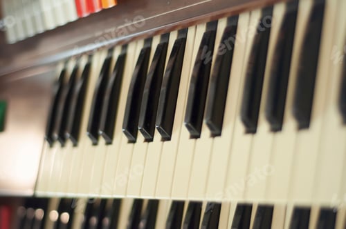 Preview: Piano