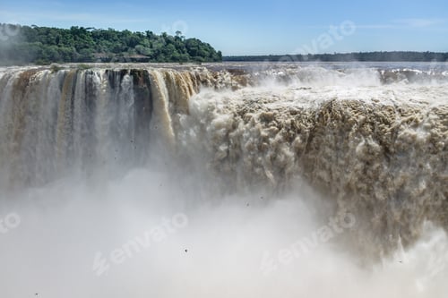 Preview: The Devils Throat at Iguazu Falls view from argentinian side - Brazil and Argentina Border