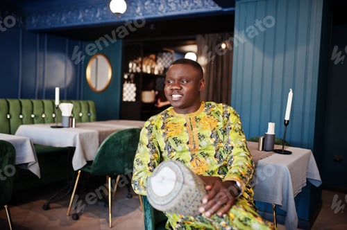 Preview: Friendly afro man