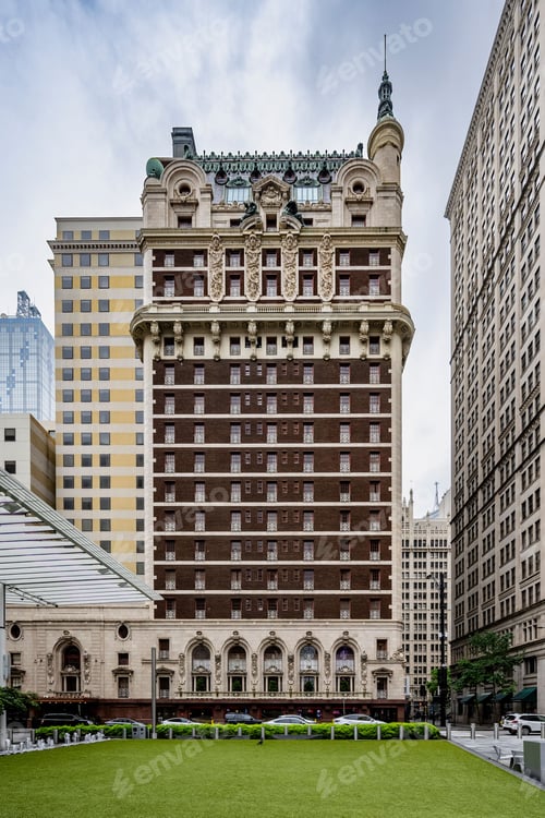 Preview: Historic hotel building with ornate architecture in downtown Dallas, Texas.
