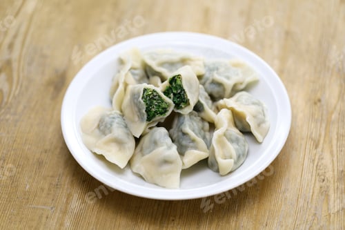 Preview: homemade Shepherd's purse and pork dumplings