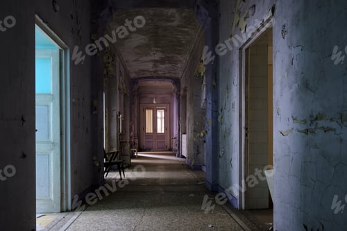 Preview: Inside of an abandoned building