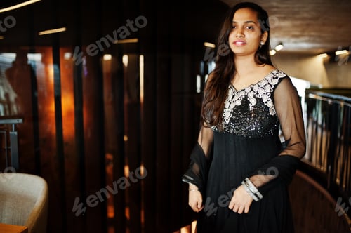 Preview: Pretty indian girl in black saree