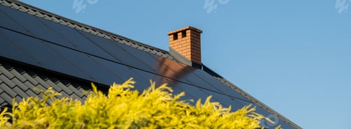 Preview: New ecologic house with solar panels Alternative to conventional energy. The battery is charged from