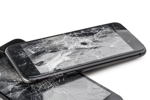Preview: Mobile phone with broken screen