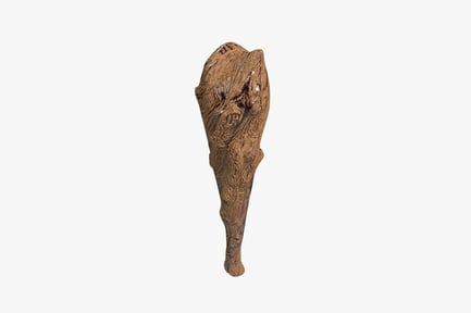 Preview: Wooden elephant head sculpture with elongated body
