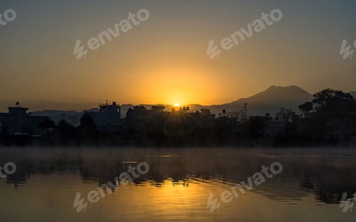 Preview: Landscape view of sunrise over the Taudah lake