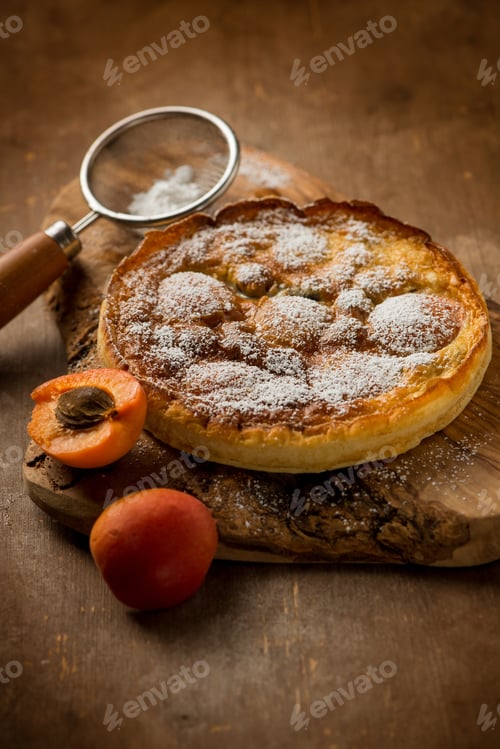 Preview: homemade clafoutis with apricots and blackberry