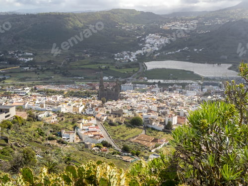 Preview: General view of Arucas town with the San Juan Bautista Church, Gran Canaria Island,Spain
