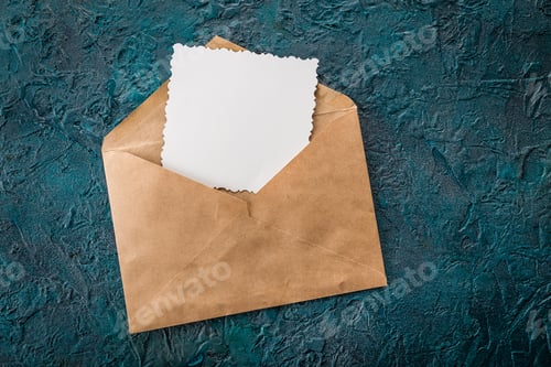 Preview: Blank card and envelope