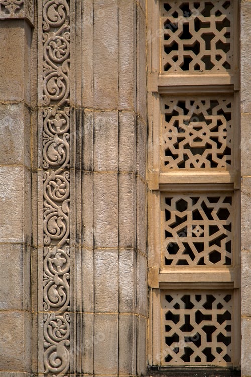 Preview: Gateway of India in Mumbai, India