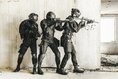 Preview: SWAT officer with ballistic shield
