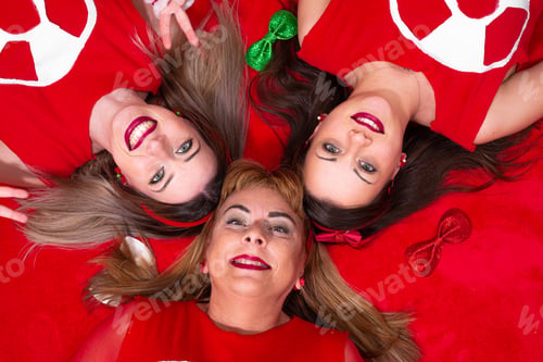 Preview: Portrait of three women in christmas mood