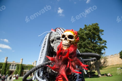 Preview: Park on a sunny day with the two spooky skeletons in the foreground