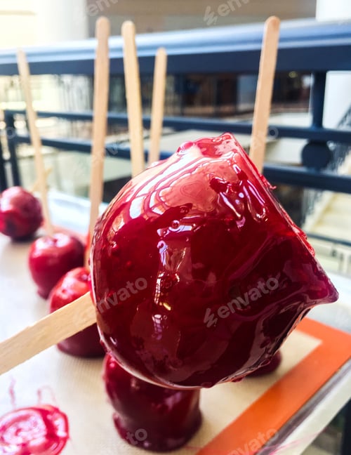 Preview: apples with caramelized sugar syrup