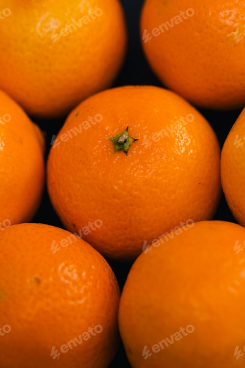 Preview: Mandarins on the table