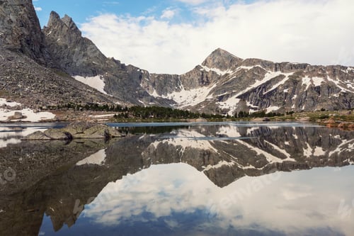 Preview: Wind river range