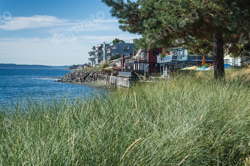 Preview: A View Of The Shoreline In West Seattle, Washington. The Tide Is In.