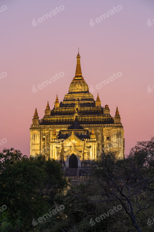 Preview: Thatbyinnyu Temple in Bagan, Myanmar (Burma)
