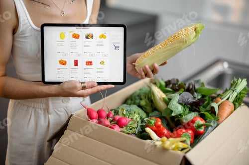 Preview: Woman buying fresh vegetables online
