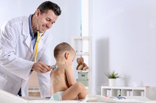 Preview: Children's doctor examining little boy with stethoscope in hospital. Space for text