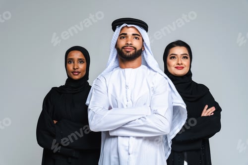 Preview: Beautiful arab middle-eastern woman with traditional abaya in studio