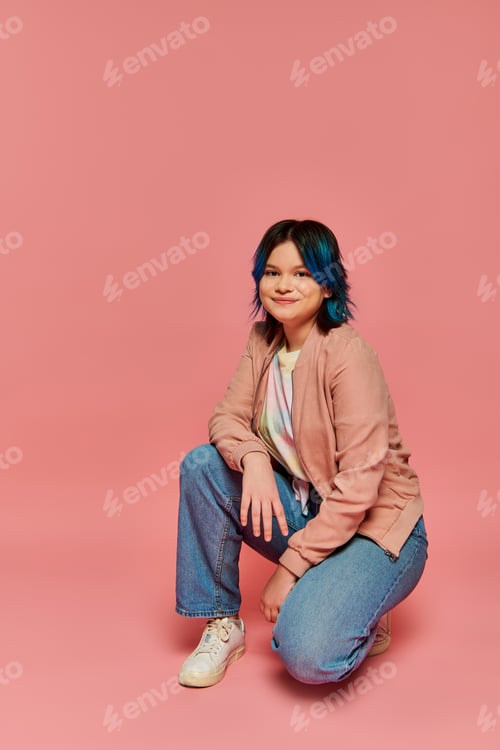 Preview: Blue-haired beauty rests on pink