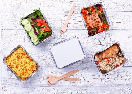 Vista previa: Food delivery concept. Lunch in container