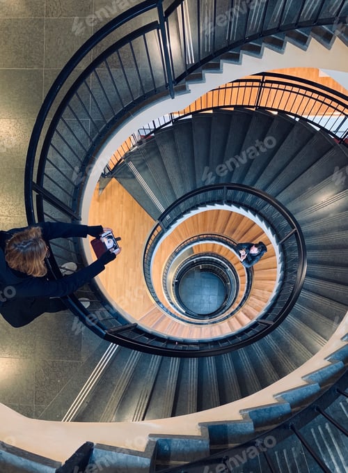 Preview: Spiral staircase