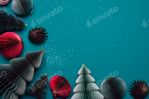 Preview: Trendy paper Christmas tree baubles