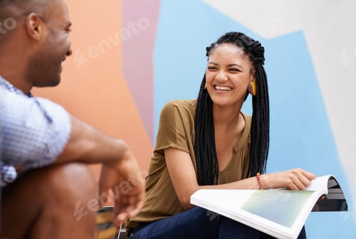 Preview: Study group with just the right amount of laughs