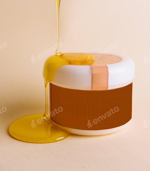 Preview: Honey drips into natural spa formula for skincare