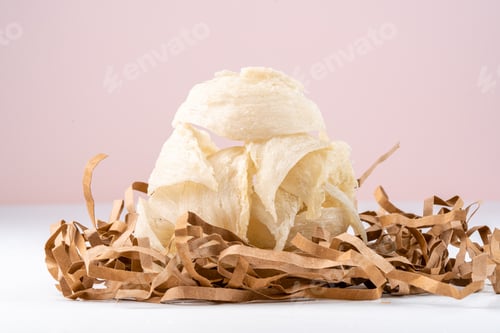 Visualização: Raw edible birds nest