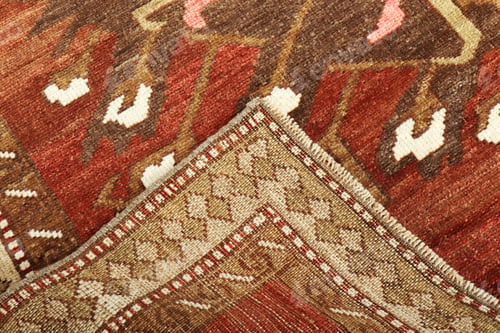 Preview: Textures and patterns in color from woven carpets