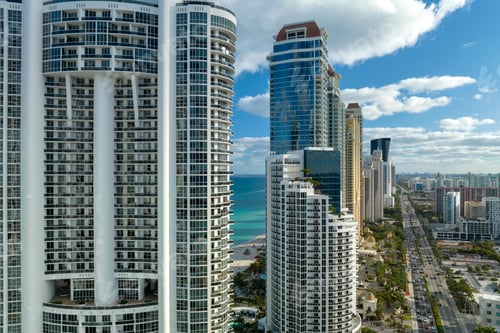 Preview: High angle view of Sunny Isles Beach city with expensive highrise hotels